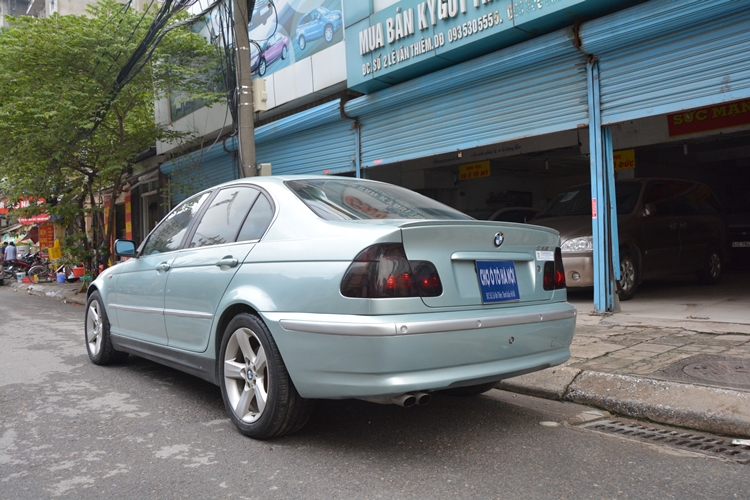 BMW 3 Series 325i 2004 - Bán xe BMW 3 Series 325i đời 2004, chính chủ