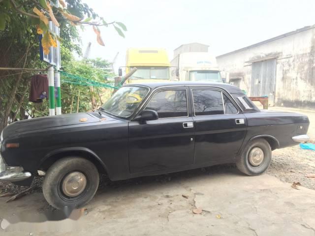 Gaz Volga 1984 - Cần bán lại xe Gaz Volga sản xuất 1984, màu đen