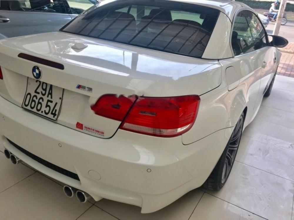 BMW M3 2009 - Bán BMW M3 đời 2009, màu trắng, nhập khẩu nguyên chiếc