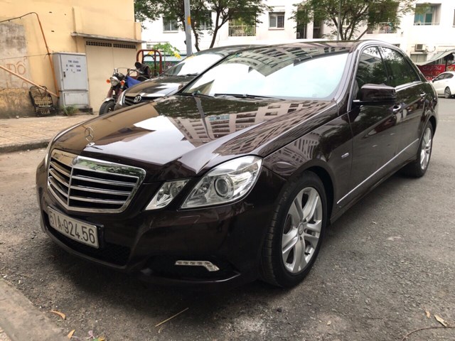 Mercedes-Benz E250 E250 CGI 2010 - Bán ô tô Mercedes E250 CGI đời 2010, màu đen, nhập khẩu nguyên chiếc