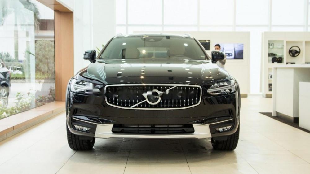 Volvo V90 Cross County T6 AWD 2018 - Bán Volvo V90 Cross County T6 AWD đời 2018, màu đen, nhập khẩu nguyên chiếc