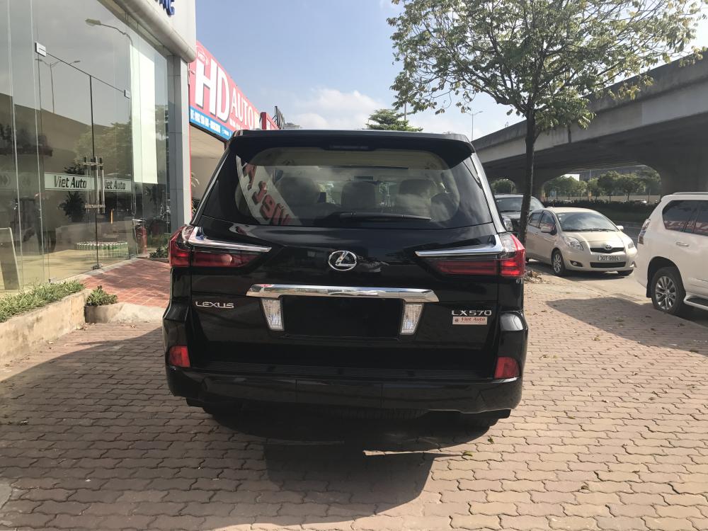 Lexus LX 570 2018 - Bán Lexus LX570 nhập khẩu 2018, mới 100%, xe full kịch đồ, xe giao ngay