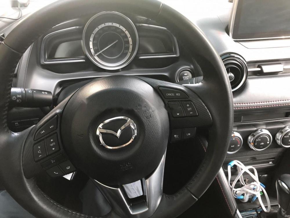 Mazda 2 2017 - Bán Mazda 2 đời 2017, màu đỏ