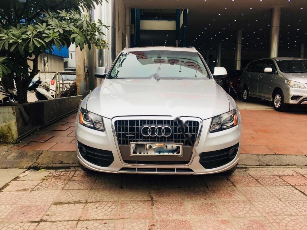 Audi Q5 2.0T 2010 - Bán ô tô Audi Q5 2.0T 2010, màu bạc, nhập khẩu nguyên chiếc giá cạnh tranh