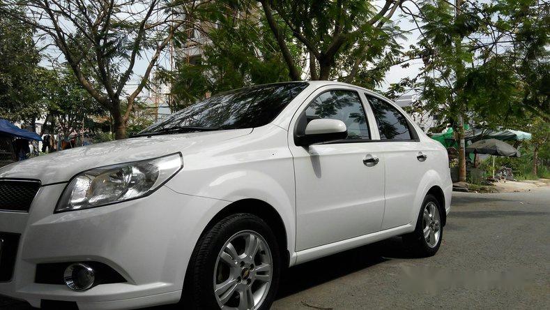 Chevrolet Aveo 1.5LT 2016 - Bán xe Chevrolet Aveo 1.5LT đời 2016, màu trắng 