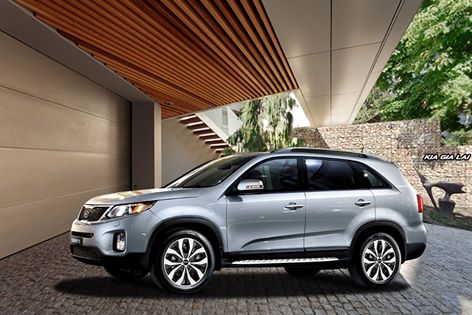 Kia Sorento GAT 2017 - Bán ô tô Kia Sorento GAT năm 2018, màu trắng, giá 799tr