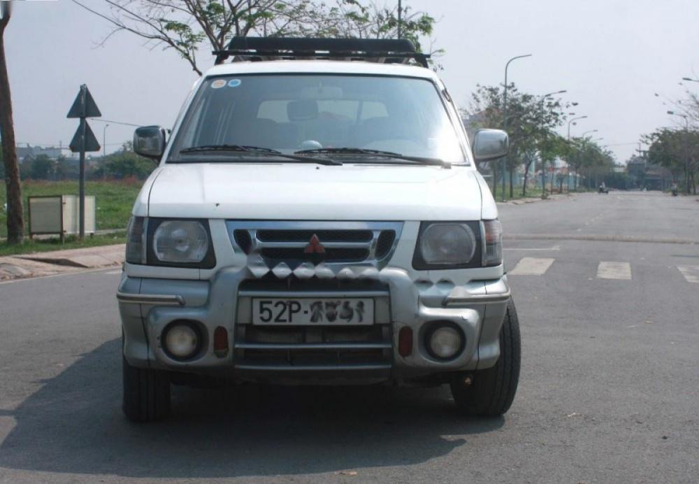 Mitsubishi Jolie SS 2001 - Bán Mitsubishi Jolie SS đời 2001, màu trắng