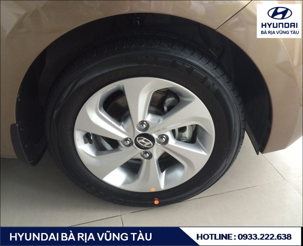 Hyundai Premio 1.2 AT  2018 - Hyundai Bà Rịa Vũng Tàu bán Grand i10 1.2 AT 2018, màu vàng cát. LH: 0933222638