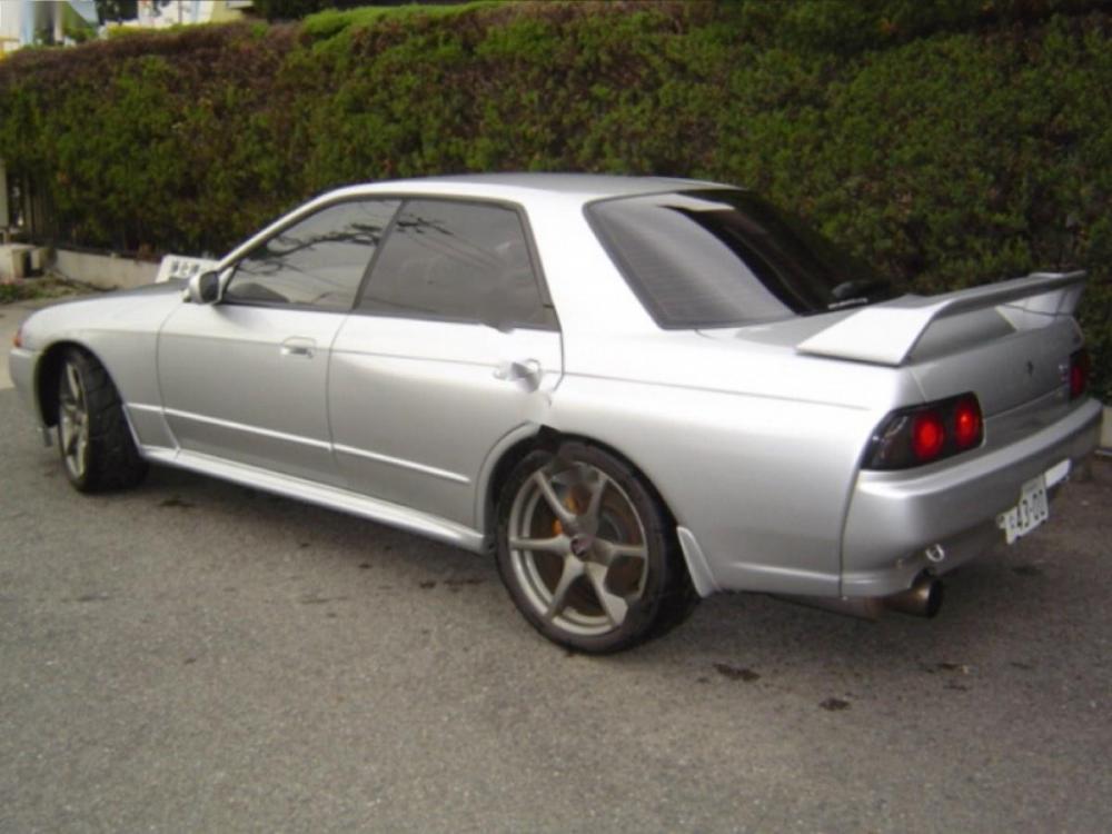 Nissan Skyline 2.0 1992 - Bán Nissan Skyline đời 1992, màu bạc, nhập khẩu nguyên chiếc còn mới