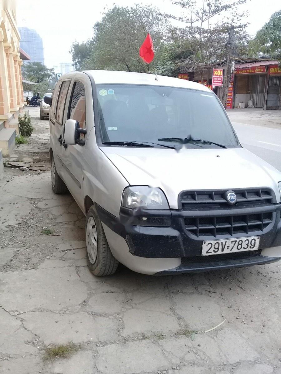 Fiat Doblo 1.6 2005 - Bán Fiat Doblo 1.6 đời 2005, màu bạc giá cạnh tranh