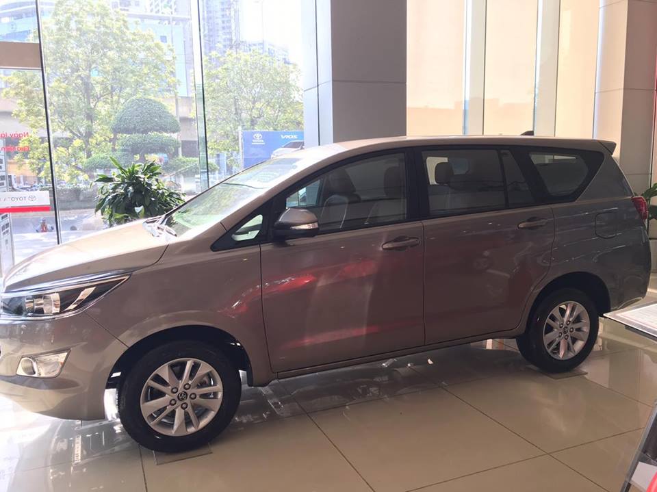 Toyota Innova 2.0G 2018 - Bán xe Toyota Innova 2.0G đời 2018, kèm nhiều khuyến mãi tiền mặt, phụ kiện và bảo hiểm