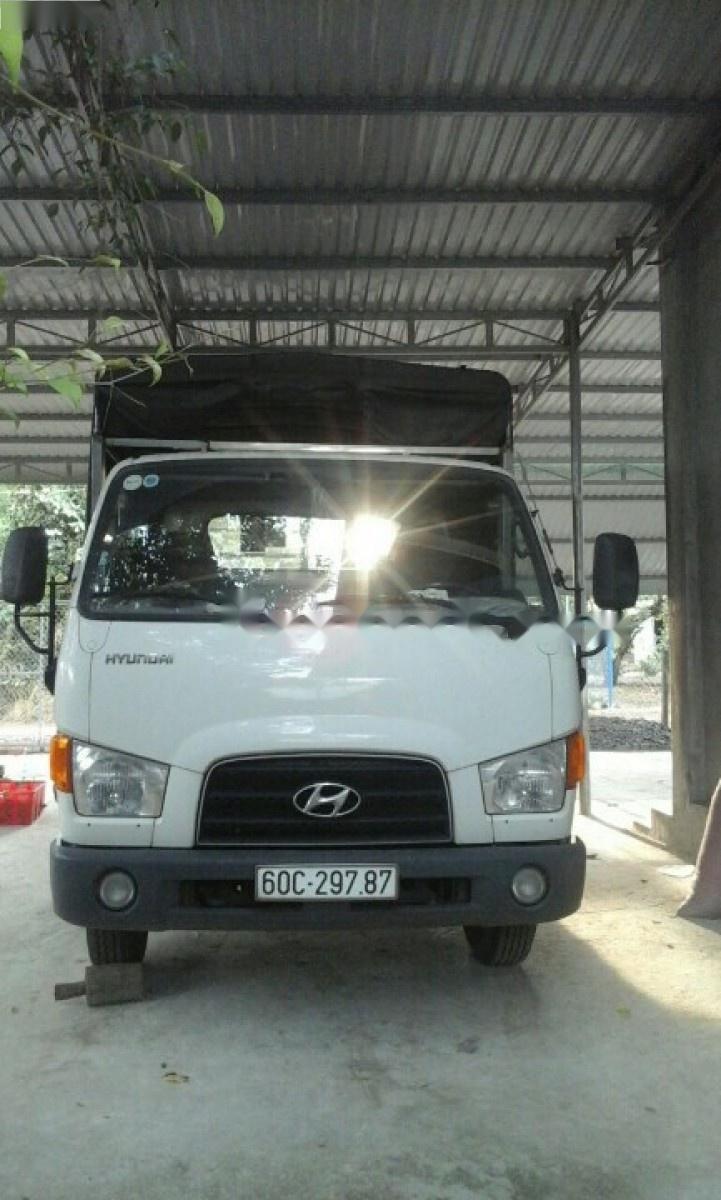 Hyundai HD 72 2016 - Cần bán lại xe Hyundai HD 72 2016, màu trắng, xe nhập, giá chỉ 590 triệu