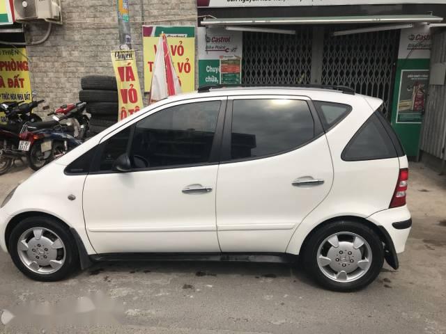 Mercedes-Benz A class A160 2002 - Cần bán xe Mercedes A160 đời 2002, màu trắng, giá cạnh tranh