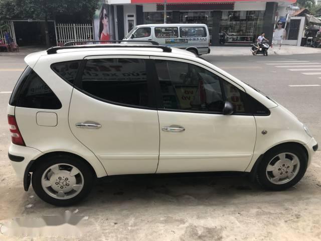 Mercedes-Benz A class A160 2002 - Cần bán xe Mercedes A160 đời 2002, màu trắng, giá cạnh tranh