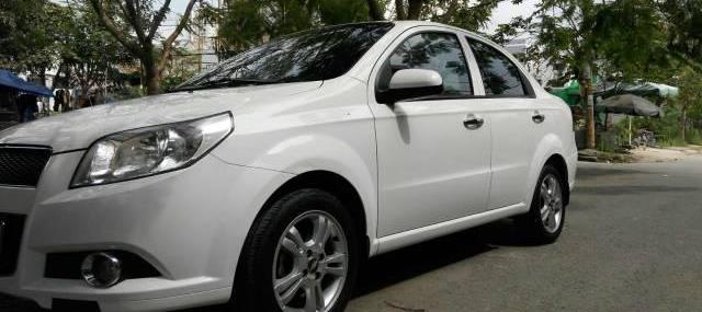 Chevrolet Aveo 1.5LT 2016 - Cần bán xe Chevrolet Aveo 1.5LT đời 2016, màu trắng