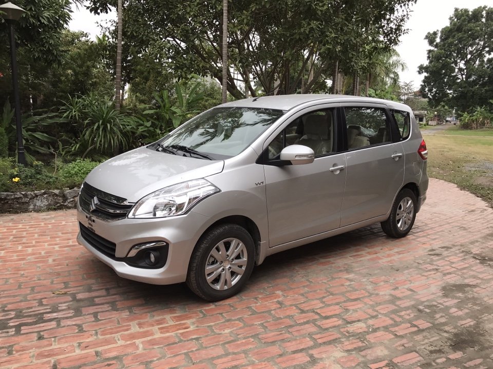 Suzuki 2018 - Bán Suzuki Ertiga đời 2018, xe nhập. LH: 0985547829