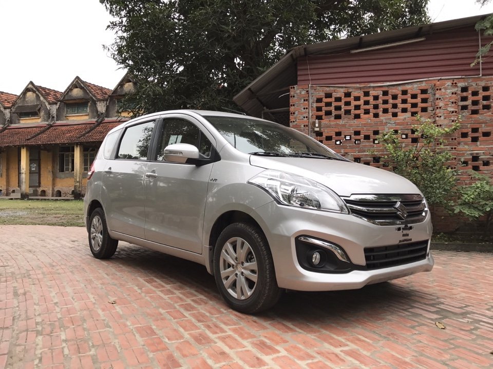 Suzuki 2018 - Bán Suzuki Ertiga đời 2018, xe nhập. LH: 0985547829