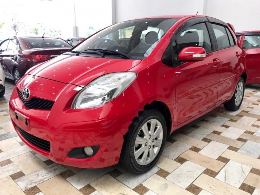 Toyota Yaris 2012 - Cần bán Toyota Yaris đời 2012, màu đỏ, nhập khẩu xe gia đình, giá tốt