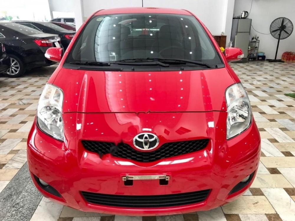 Toyota Yaris 2012 - Cần bán Toyota Yaris đời 2012, màu đỏ, nhập khẩu xe gia đình, giá tốt