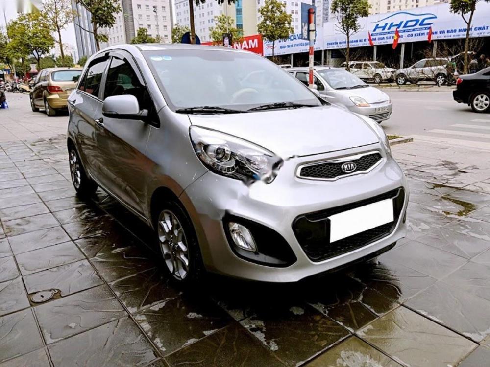 Kia Picanto 1.25 AT 2013 - Bán ô tô Kia Picanto 1.25 AT 2013, màu bạc số tự động, giá chỉ 335 triệu