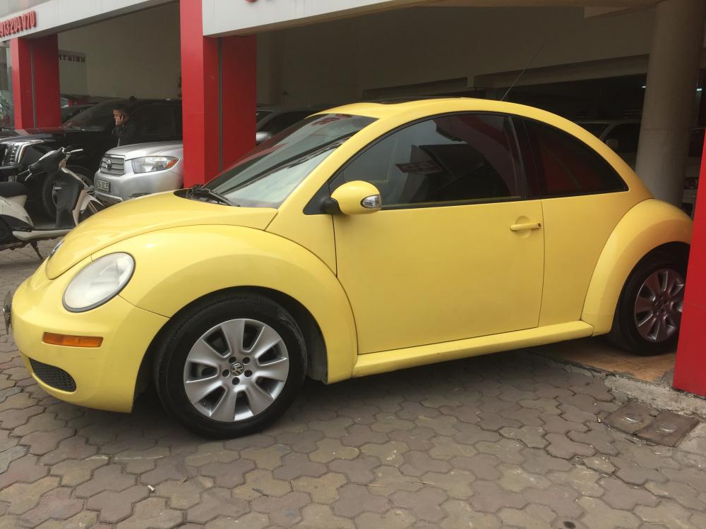 Volkswagen Beetle 2007 - Bán Volkswagen Beetle đời 2007, màu vàng, nhập khẩu