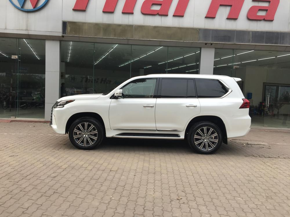 Lexus LX  570 2018 - Bán Lexus LX 570 đời 2018, màu trắng, xe nhập trung đông