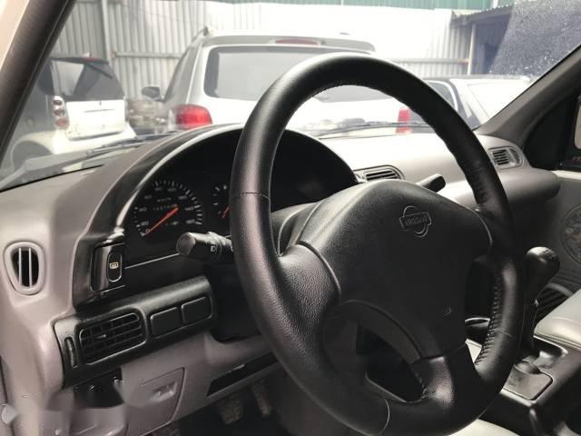 Nissan Serena 2001 - Bán Nissan Serena sản xuất năm 2001, màu trắng