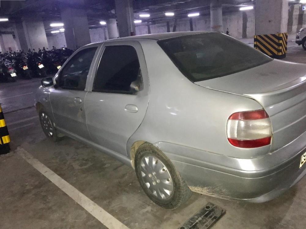 Fiat Albea 1.6 HLX 2003 - Bán Fiat Albea 1.6 HLX sản xuất năm 2003, màu bạc