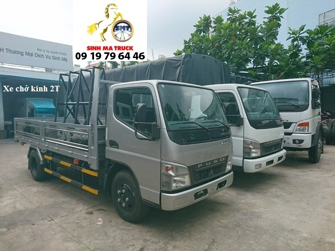 Mitsubishi Canter 4.7 2017 - Bán xe Mitsubishi Canter 4.7 chở kính đời 2017, màu bạc giá rẻ