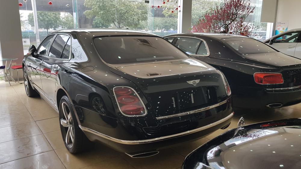 Bentley Mulsanne 2015 - Bán Bentley Mulsanne Speed sản xuất năm 2015, màu đen, nhập khẩu