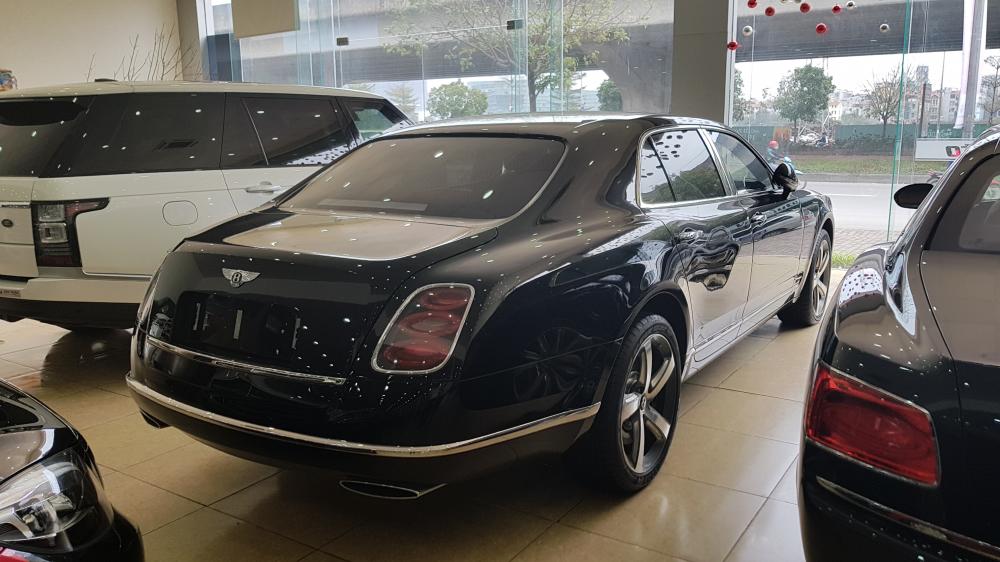 Bentley Mulsanne 2015 - Bán Bentley Mulsanne Speed sản xuất năm 2015, màu đen, nhập khẩu