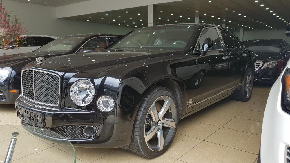 Bentley Mulsanne 2015 - Bán Bentley Mulsanne Speed sản xuất năm 2015, màu đen, nhập khẩu