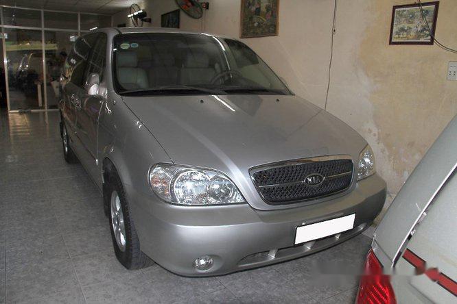 Kia Carnival GS 2006 - Bán ô tô Kia Carnival GS sản xuất năm 2006 số sàn