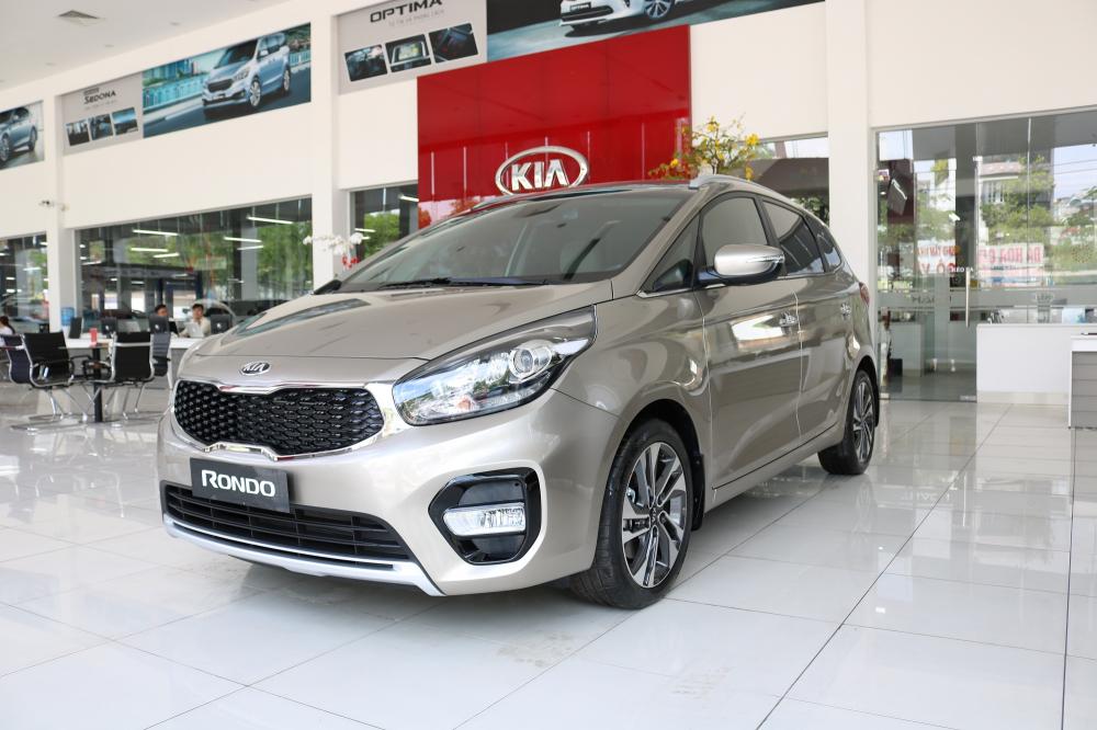 Kia Rondo GAT 2018 - Kia Gò Vấp bán xe Kia Rondo GAT sản xuất năm 2018