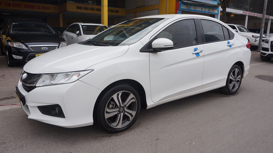 Honda City 2015 - Cần bán xe Honda City năm sản xuất 2015, màu trắng, giá chỉ 525 triệu