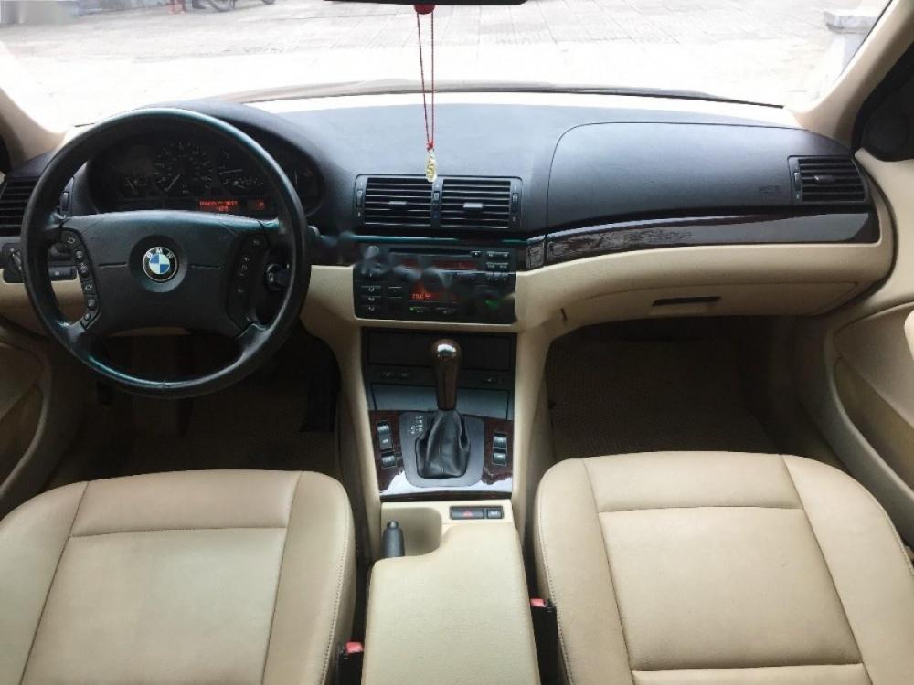 BMW 3 Series 325i 2005 - Cần bán gấp BMW 3 Series 325i sản xuất năm 2005, màu đen, nhập khẩu nguyên chiếc