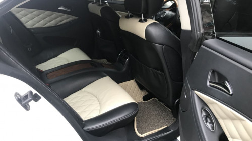 Mercedes-Benz CLS class   3.5 AT  2008 - Cần bán Mercedes 3.5 AT đời 2008, màu trắng