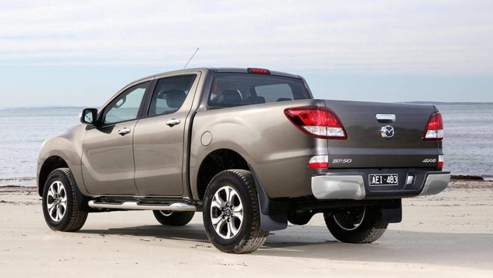 Mazda BT 50 AT  2018 - Chỉ cần 155 triệu có ngay em BT 50 phong cách