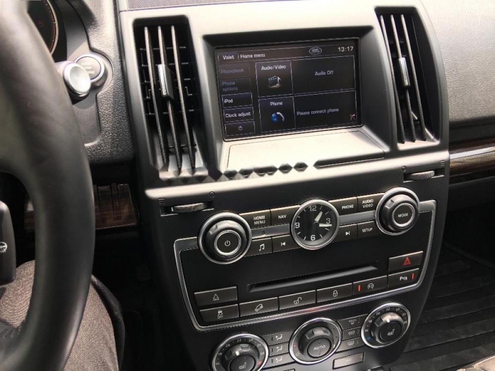 LandRover Freelander HSE 2013 - Chính chủ cần bán LandRover Freelander HSE 2013, màu đen, nhập khẩu