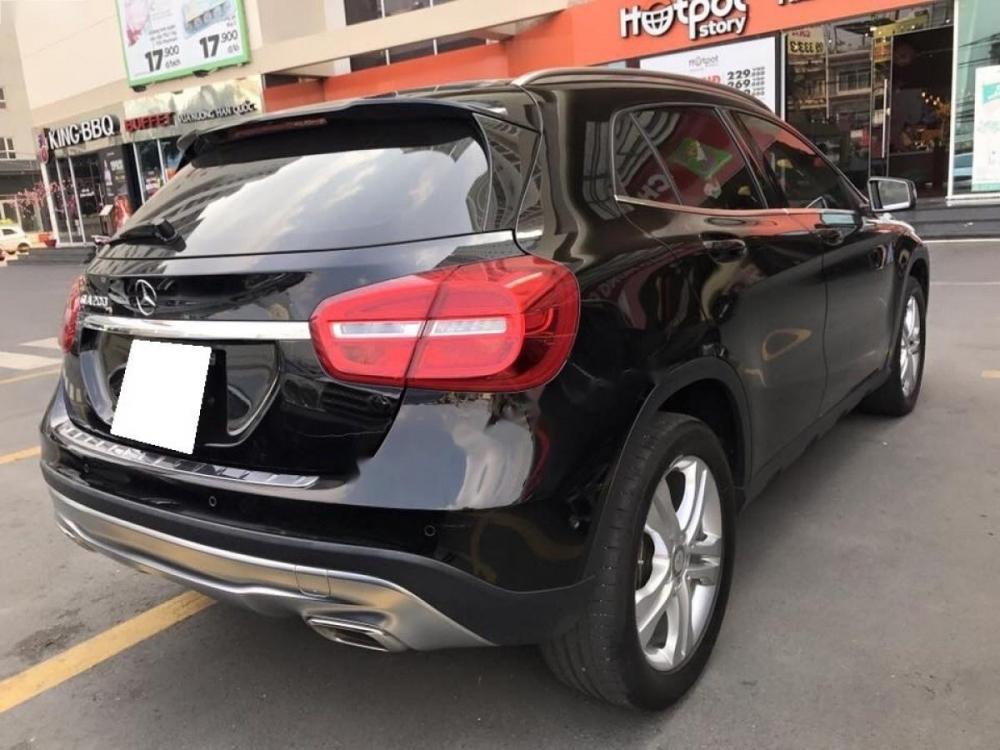 Mercedes-Benz GLA-Class 2016 - Cần bán xe Mercedes sản xuất 2016, màu đen, xe nhập