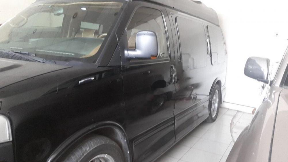 GMC Savana 6.0 2008 - Bán GMC Savana 6.0 sản xuất 2008, màu đen, xe nhập chính chủ