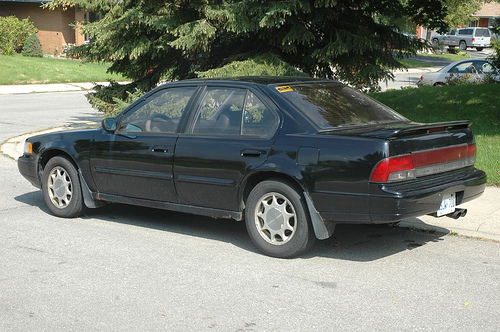 Nissan Maxima 1990 - Bán Nissan Maxima 1990 đăng ký lần đầu 1999, mầu đen, số tự động, nhập khẩu. Đăng ký tư nhân, biển Hà Nội, 90 triệu