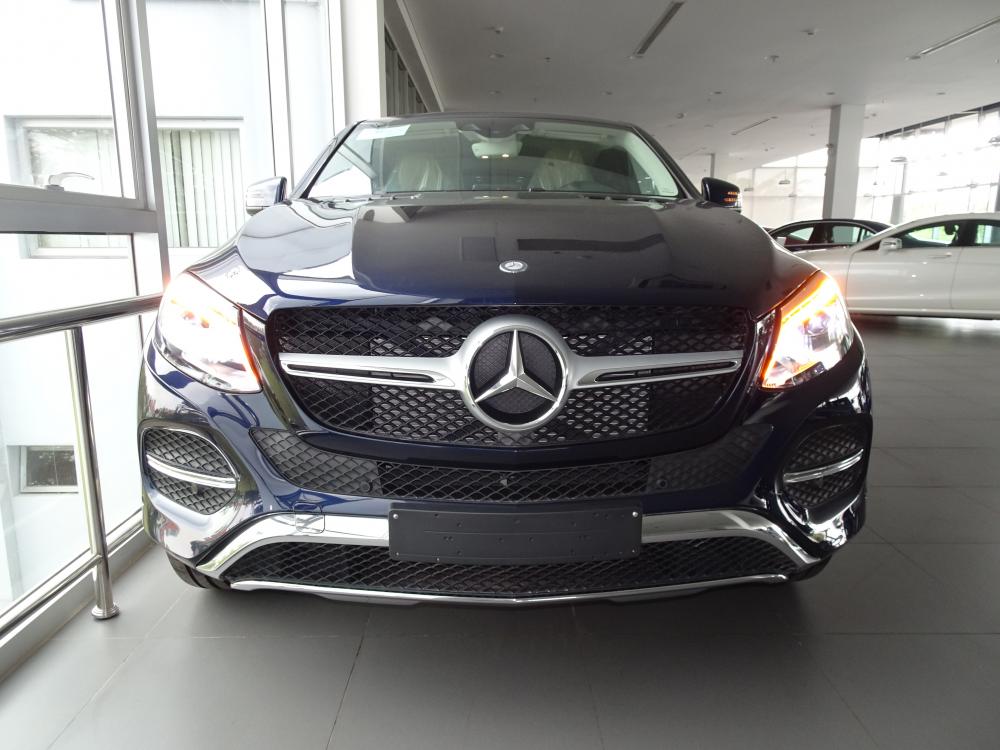 Mercedes-Benz GLE-Class GLE400 Coupe 2018 - Bán Mercedes Benz GLE400 Coupe - SUV 5 chỗ - hỗ trợ 100% TTB - ngân hàng 80%, ưu đãi tốt. LH: 0919 528 520