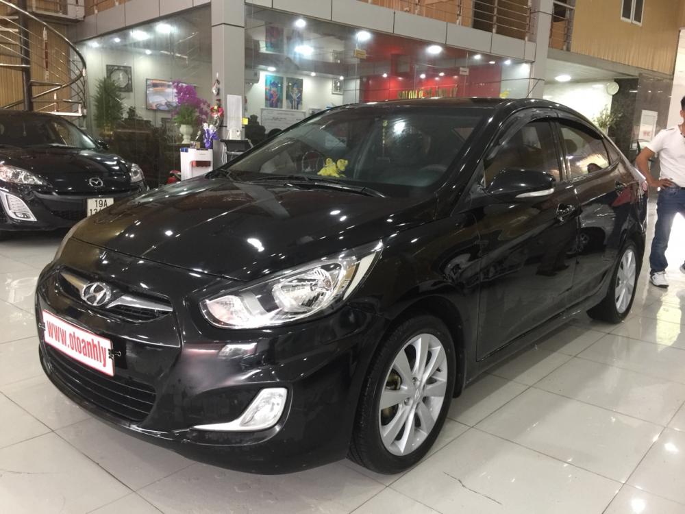 Hyundai Acent 1.4MT 2012 - Bán ô tô Hyundai Acent 1.4MT sản xuất 2012, màu đen, nhập khẩu nguyên chiếc, 375tr