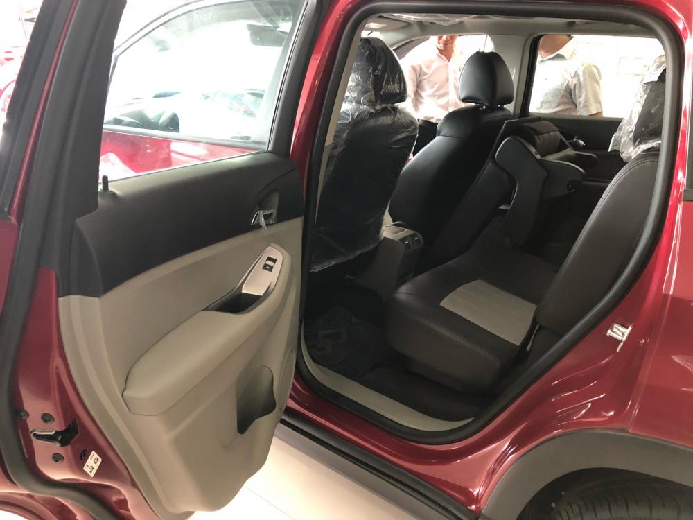 Chevrolet Orlando LT 2018 - Cần bán Chevrolet Orlando LT xe đủ màu, giá chỉ 639 triệu khuyến mãi 15 triệu - trả trước 130tr