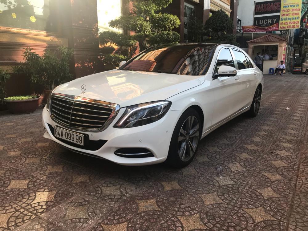 Mercedes-Benz S class S500 2016 - Bán xe Mercedes S500 sản xuất năm 2016, màu trắng, nhập khẩu, xe chạy ít, cực đẹp