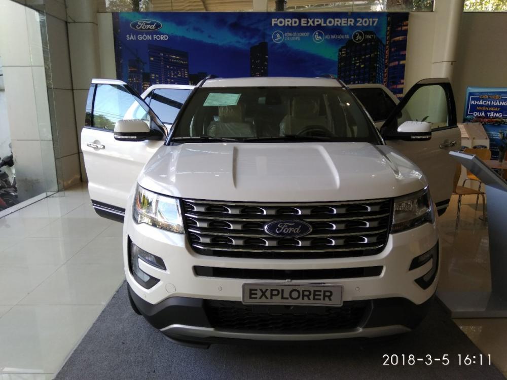 Ford Explorer Limited 2018 - Bán Ford Explorer 2.3L 2018 TURBO 280HP Limited rẽ nhất trong phân khúc 7 chỗ