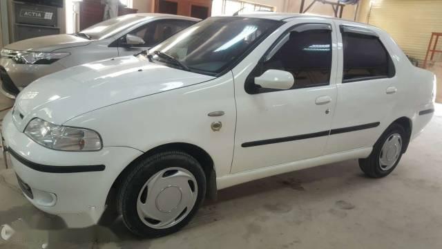 Fiat Albea 2004 - Bán xe Fiat Albea năm sản xuất 2004, màu trắng