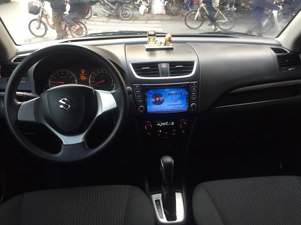 Suzuki Swift 1.4AT  2014 - Cần bán lại xe Suzuki Swift 1.4AT đời 2014, màu đỏ, số tự động, 426 triệu