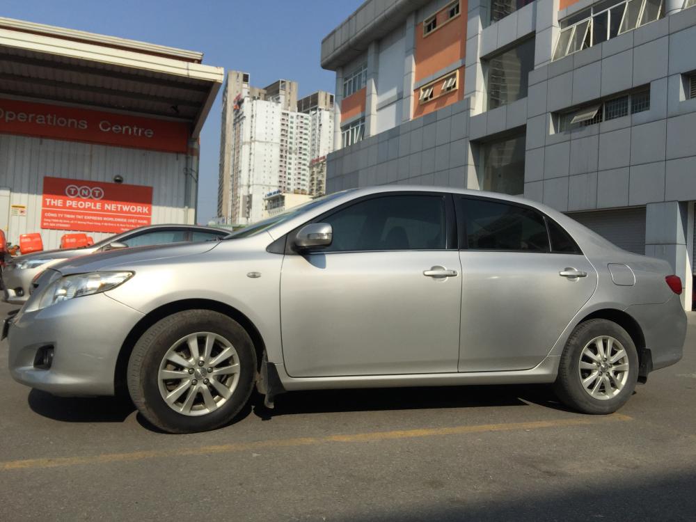 Toyota Corolla XLi 2009 - Bán Toyota XLi đời 2010, màu bạc, xe nhập